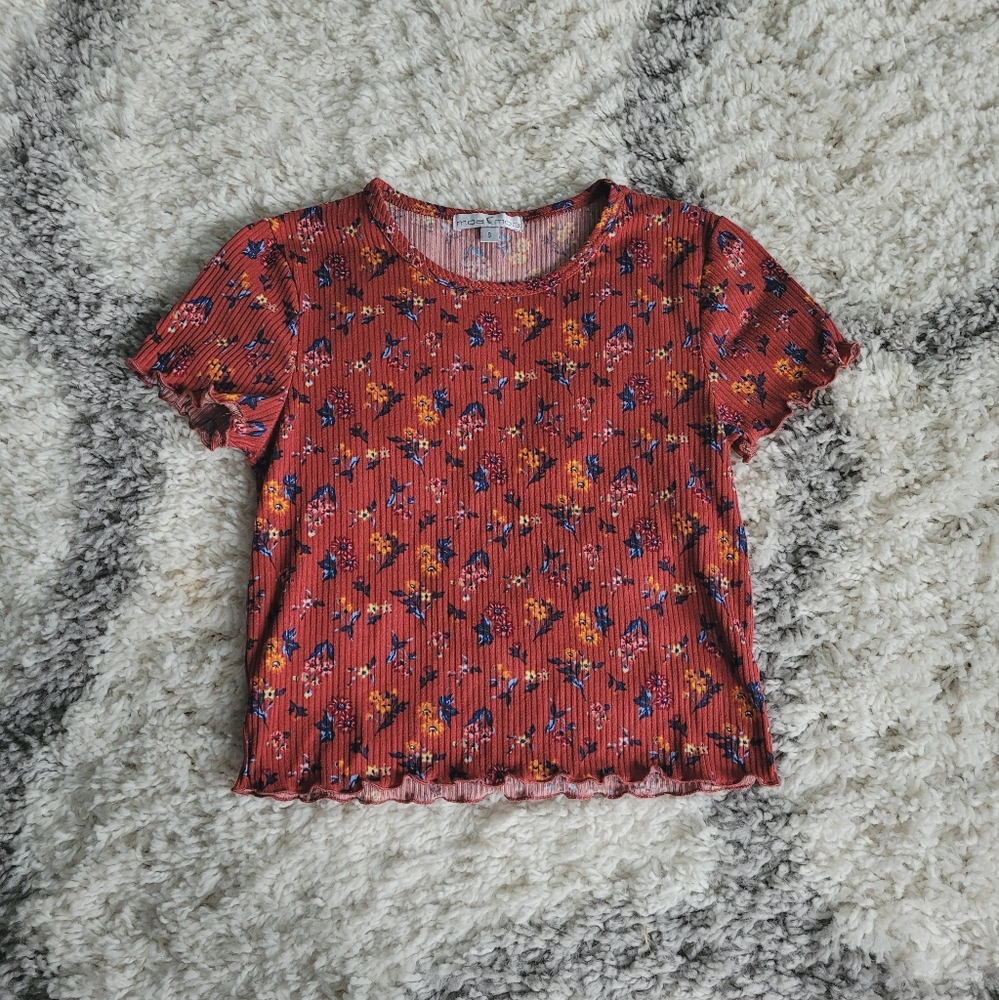 Ribbed Floral Crop Top | Size Small | Moa Moa